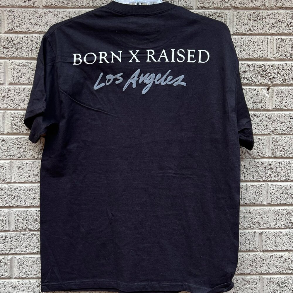 Born X Raised BXR Tee NWOT Large